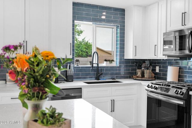 407 E AUBURN Drive, Tempe, AZ 85283