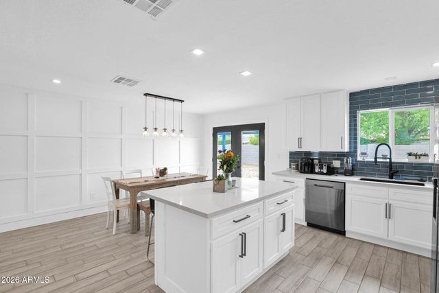 407 E AUBURN Drive, Tempe, AZ 85283