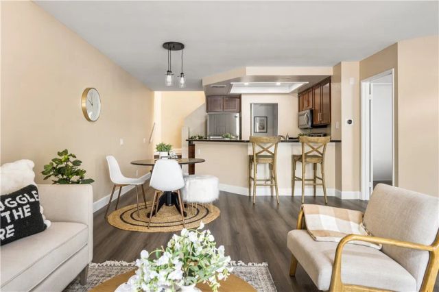 115 Fallingstar, Irvine, CA 92614