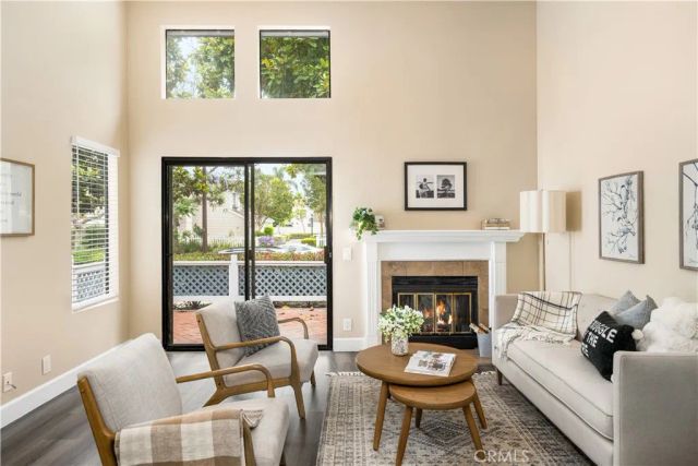 115 Fallingstar, Irvine, CA 92614