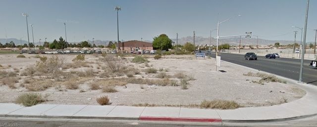 Pink Rose Street, Las Vegas, NV 89106