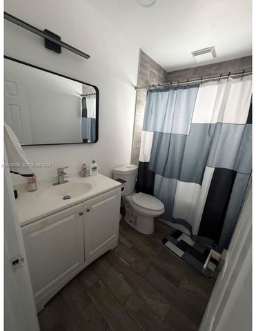 1110 S 14th Ave, Hollywood, FL 33020