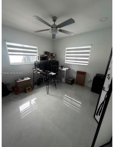 1110 S 14th Ave, Hollywood, FL 33020