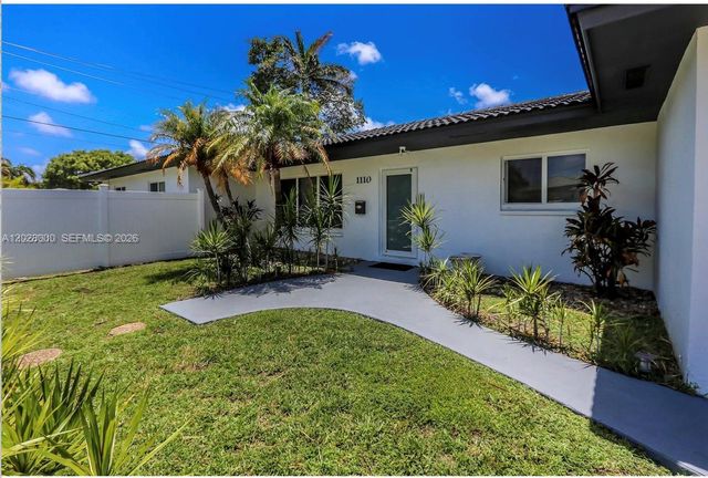 1110 S 14th Ave, Hollywood, FL 33020