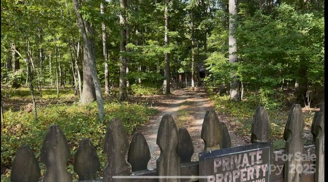 1402 Bloomsberry Lane, Waxhaw, NC 28173