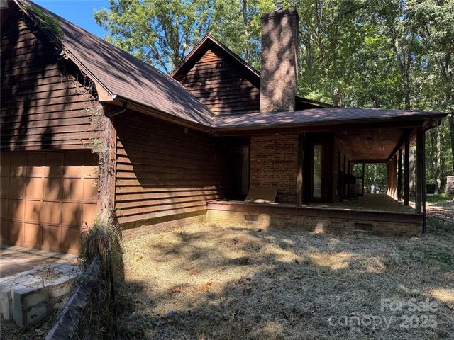 1402 Bloomsberry Lane, Waxhaw, NC 28173