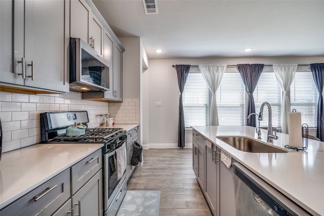 1069 Norias Drive, Forney, TX 75126