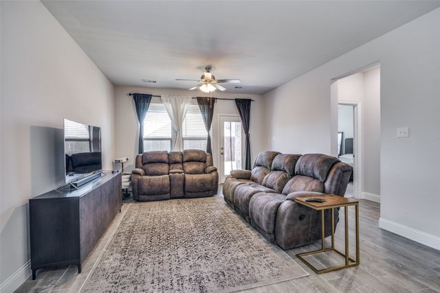 1069 Norias Drive, Forney, TX 75126