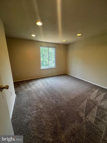 18645 CROSS COUNTRY LN, Gaithersburg, MD 20879