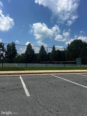 18645 CROSS COUNTRY LN, Gaithersburg, MD 20879