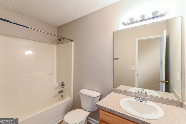 335 Shadetree Lane, Lawrenceville, GA 30044