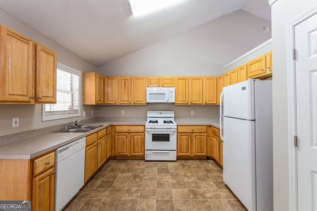 335 Shadetree Lane, Lawrenceville, GA 30044