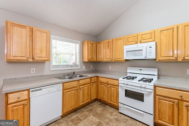 335 Shadetree Lane, Lawrenceville, GA 30044