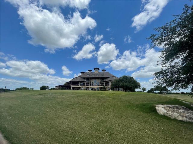 7413 Gleneagles Drive, Cleburne, TX 76033