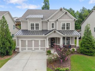 7066 Tree House Way, Flowery Branch, GA 30542