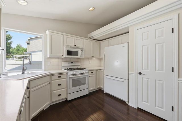 4218 S Stonington Ln, Spokane, WA 99223