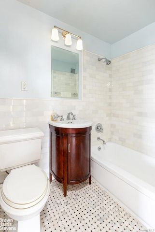 3671 Hudson Manor Terrace 9K, Bronx, NY 10463