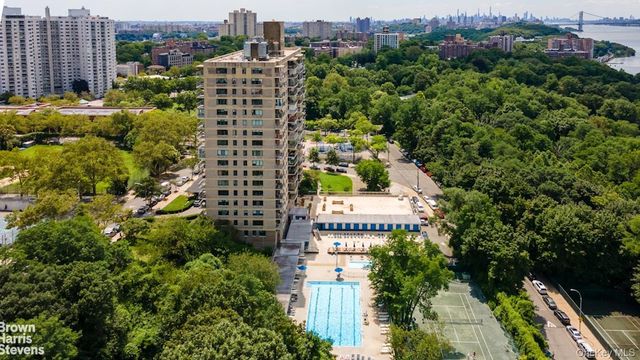 3671 Hudson Manor Terrace 9K, Bronx, NY 10463