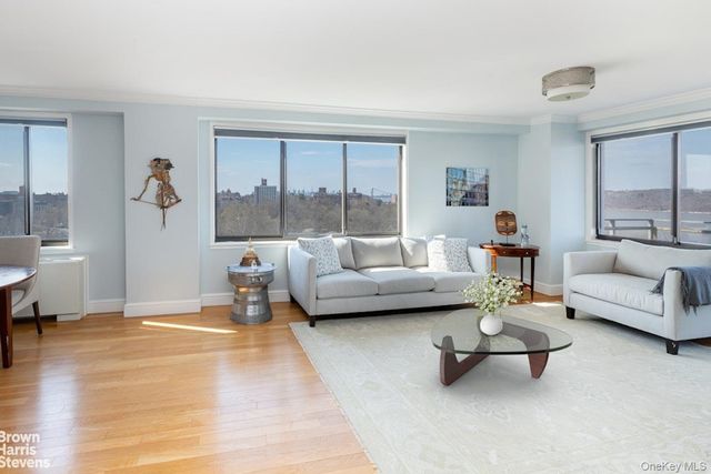 3671 Hudson Manor Terrace 9K, Bronx, NY 10463