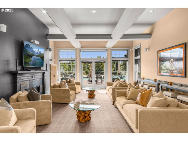 5421 Se SCENIC Ln 200, Vancouver, WA 98661