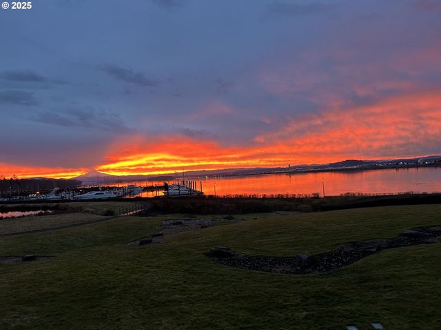 5421 Se SCENIC Ln 200, Vancouver, WA 98661