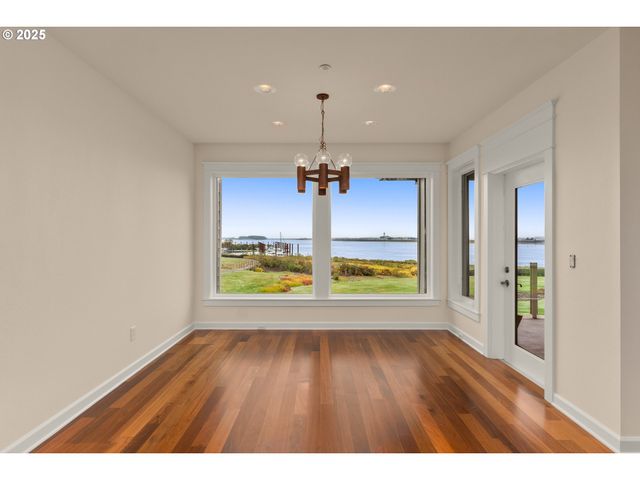 5421 Se SCENIC Ln 200, Vancouver, WA 98661