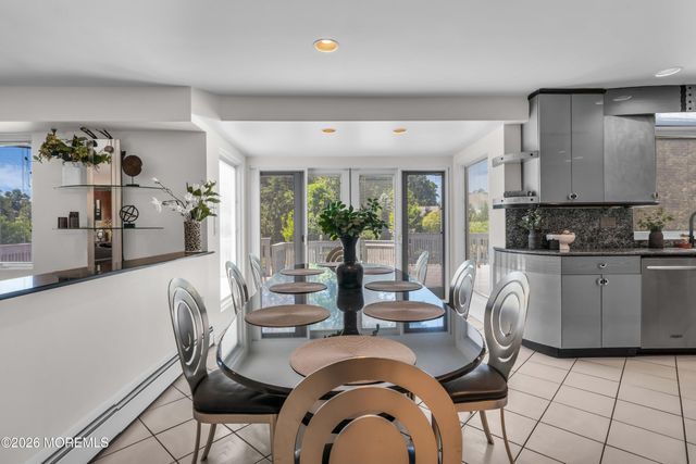 19 Dartmoor Drive, Manalapan, NJ 07726