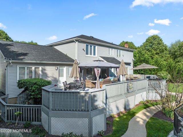 19 Dartmoor Drive, Manalapan, NJ 07726