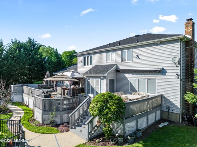 19 Dartmoor Drive, Manalapan, NJ 07726