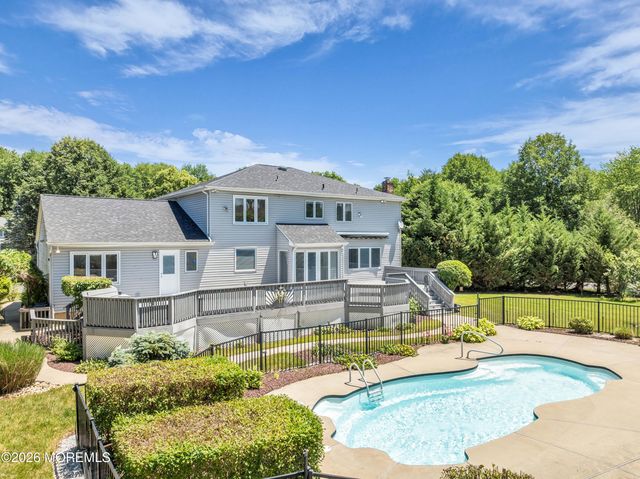 19 Dartmoor Drive, Manalapan, NJ 07726