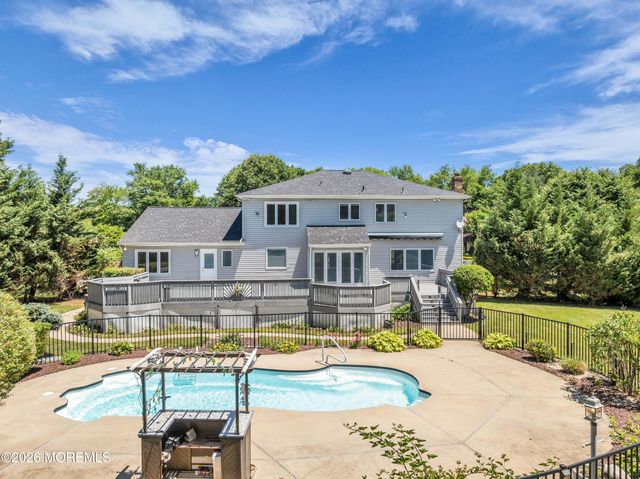 19 Dartmoor Drive, Manalapan, NJ 07726