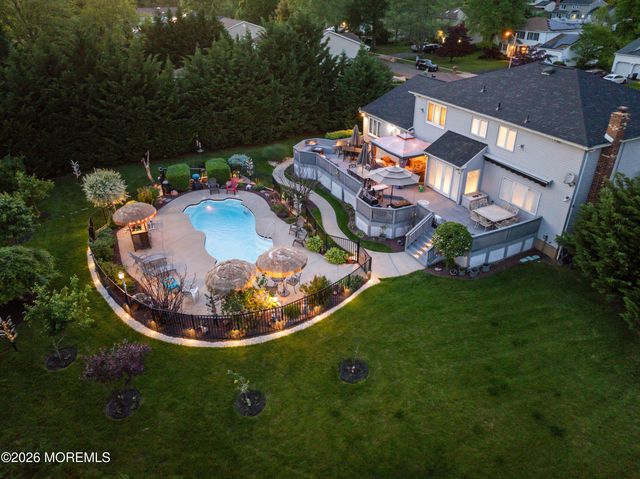 19 Dartmoor Drive, Manalapan, NJ 07726