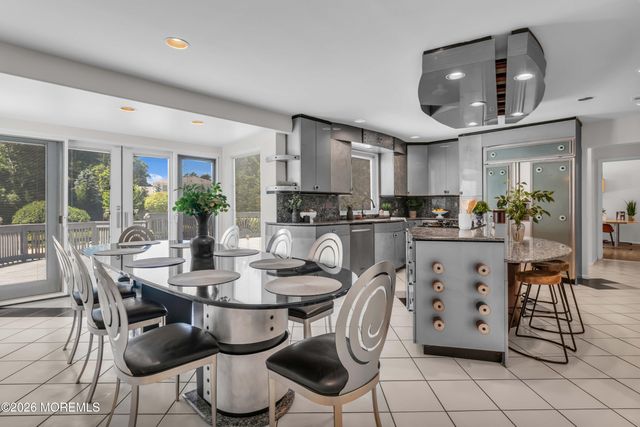 19 Dartmoor Drive, Manalapan, NJ 07726