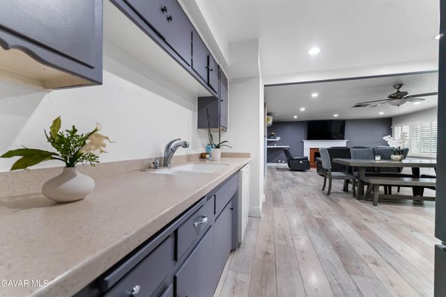 44410 Loneoak Avenue, Lancaster, CA 93534