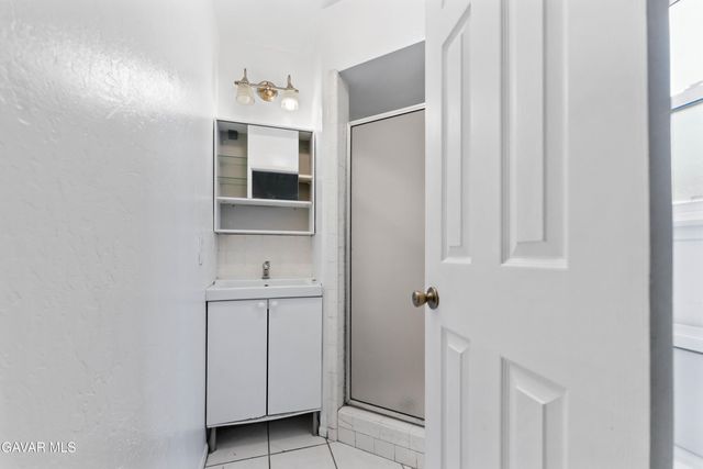 44410 Loneoak Avenue, Lancaster, CA 93534