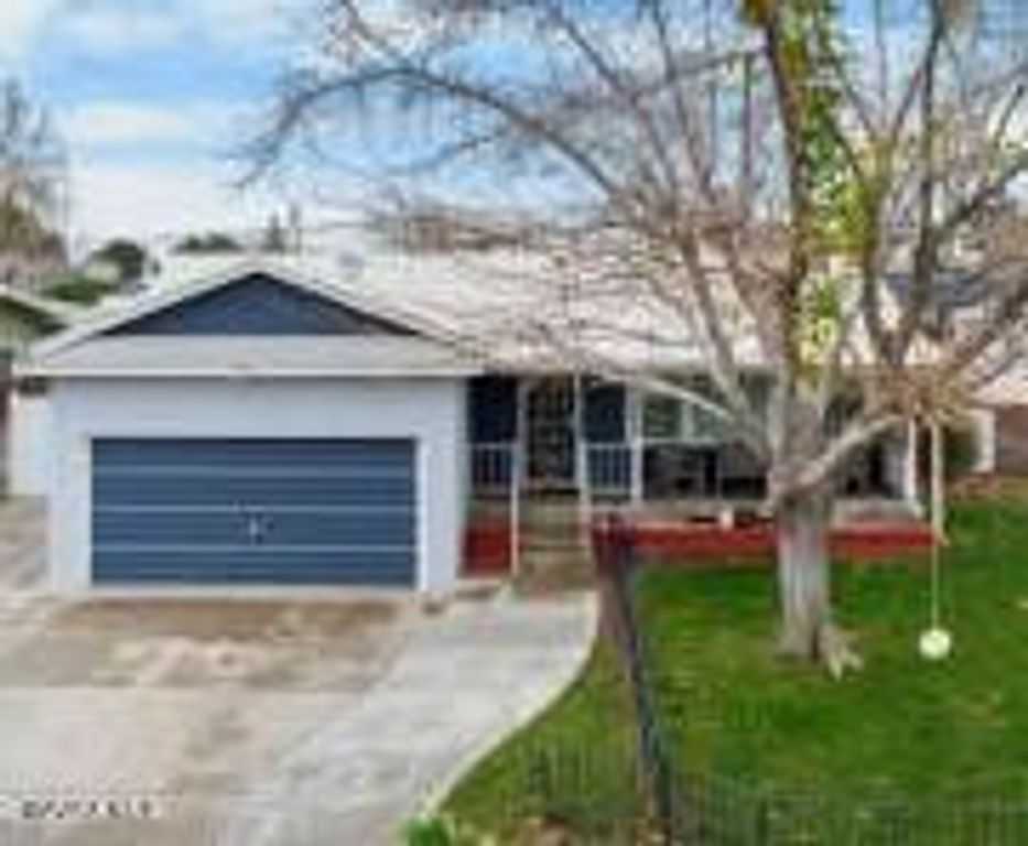 44410 Loneoak Avenue, Lancaster, CA 93534