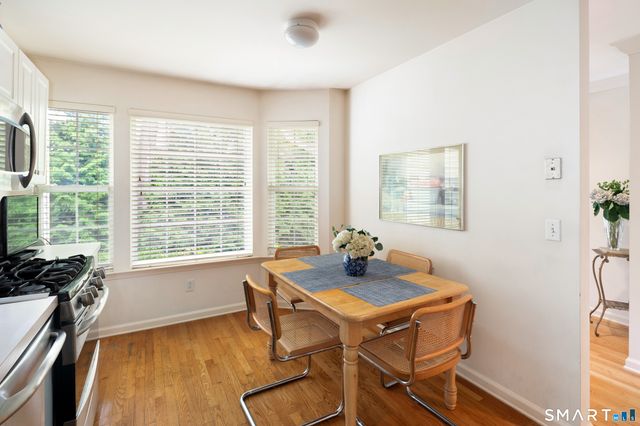 180 Turn Of River Road 1B, Stamford, CT 06905