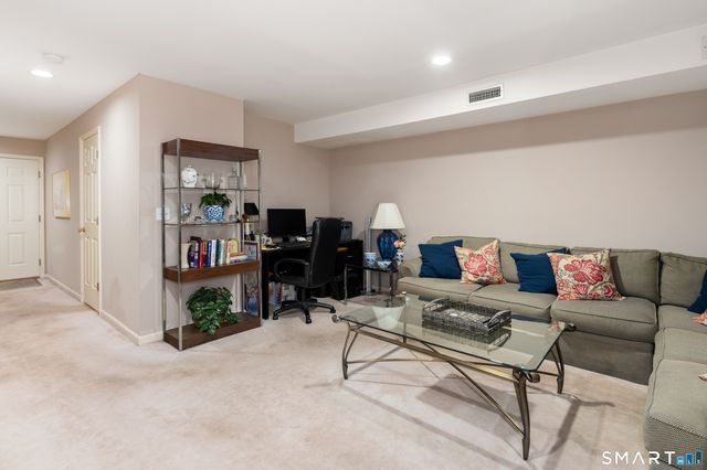 180 Turn Of River Road 1B, Stamford, CT 06905