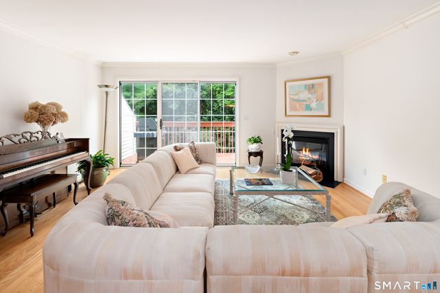 180 Turn Of River Road 1B, Stamford, CT 06905