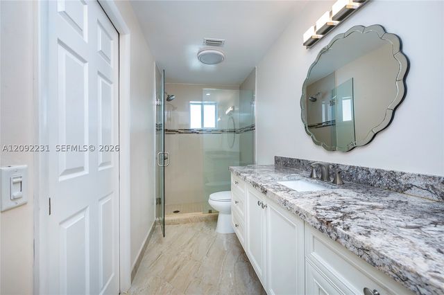 890 San Remo Dr, Weston, FL 33326