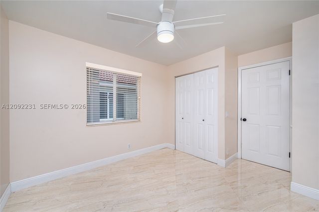 890 San Remo Dr, Weston, FL 33326