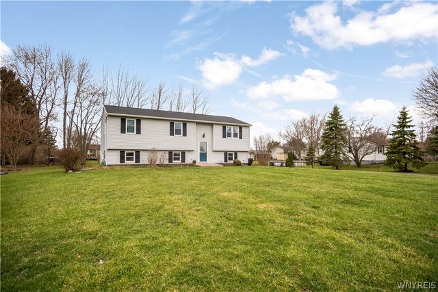 4806 Cottage Court, Royalton, NY 14094