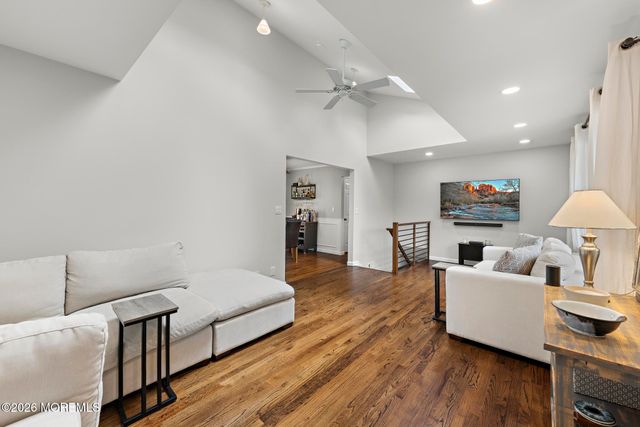 208 Martin Place, Middletown, NJ 07748