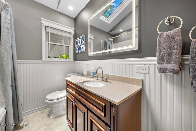 208 Martin Place, Middletown, NJ 07748