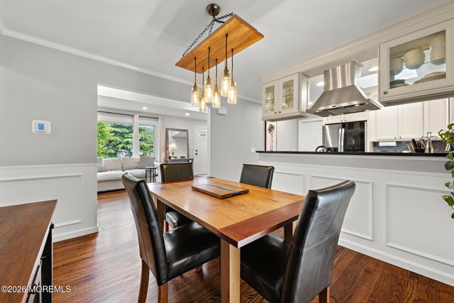 208 Martin Place, Middletown, NJ 07748