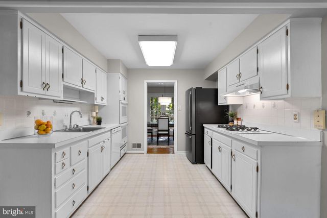 3426 PELLINORE PL, Annandale, VA 22003