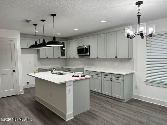 5928 DIAMOND Street, Jacksonville, FL 32208