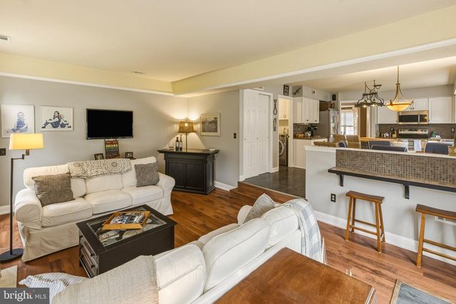 35 RICKLAND DR, Sewell, NJ 08080