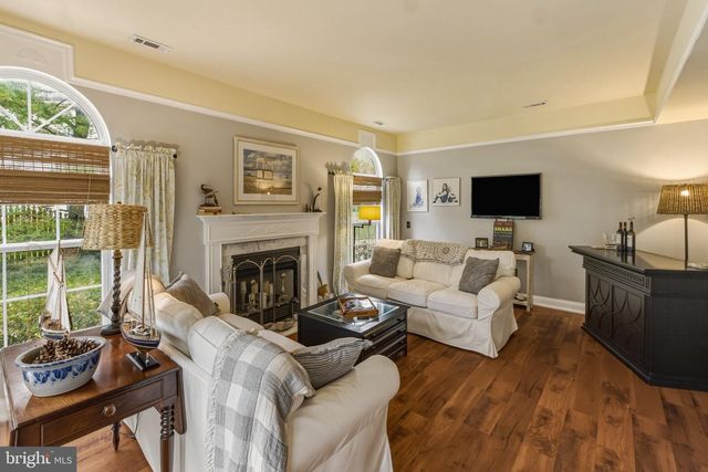 35 RICKLAND DR, Sewell, NJ 08080