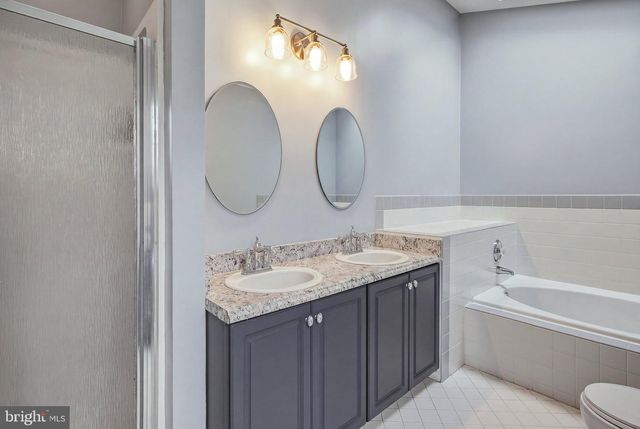 35 RICKLAND DR, Sewell, NJ 08080